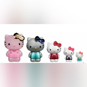 Hello Kitty 50th Anniversary 5-pc. Nesting Doll Exclusive 💖